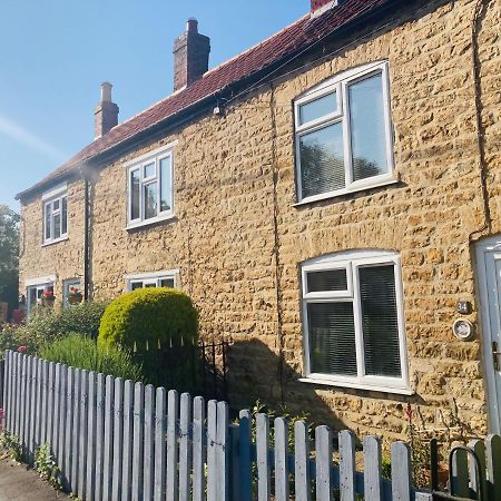 Cosy Cottage Four Miles From Lincoln City Centre ภายนอก รูปภาพ